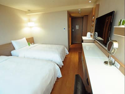 Kindness Hotel Kaohsiung Main Station