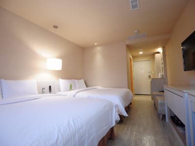 Kindness Hotel Houyi Jiuru