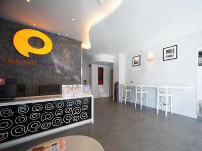 Orange Premier Hotel Taman Segar