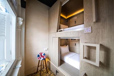 Cube Boutique Capsule Hotel Kampong Glam
