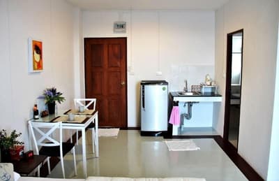 The Meet Green Apartment