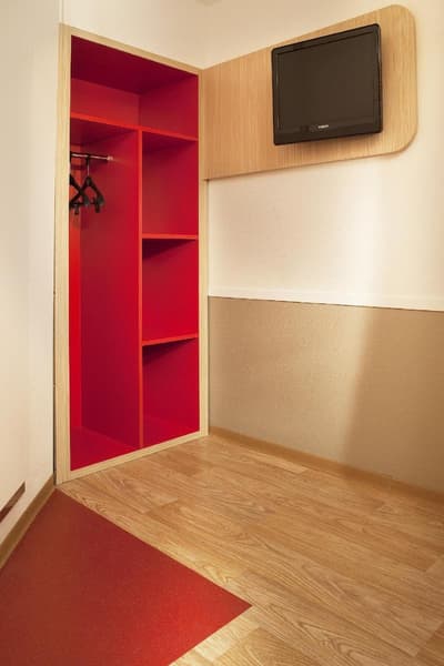 Premiere Classe Versailles Saint Cyr L Ecole