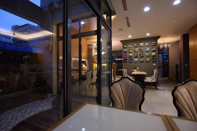 Holland Windmill B B