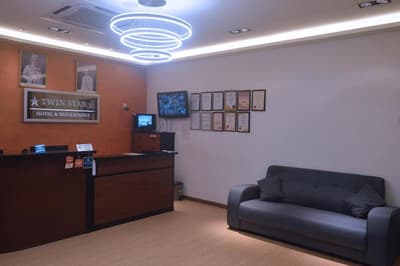 Twin Star Hotel
