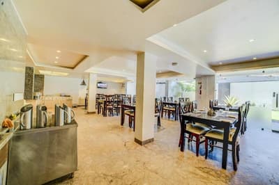 Fabhotel King S Court