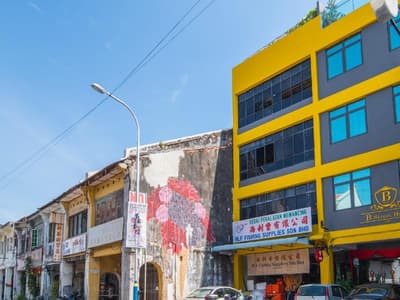 B Street Hotel