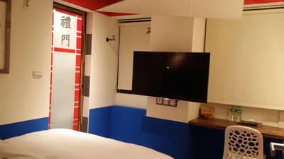 R10 Eco Hotel