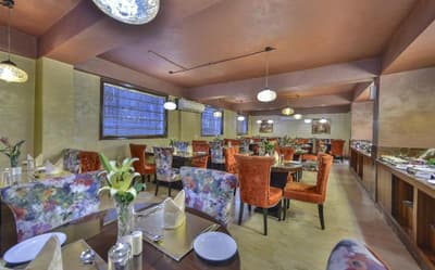 Batra Hotel And Residences