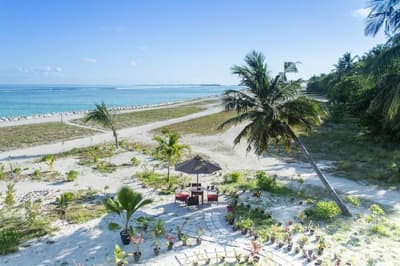 Reef Edge Thulusdhoo