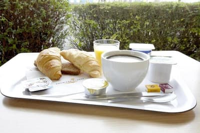 Premiere Classe Angers Sud Les Ponts De Ce