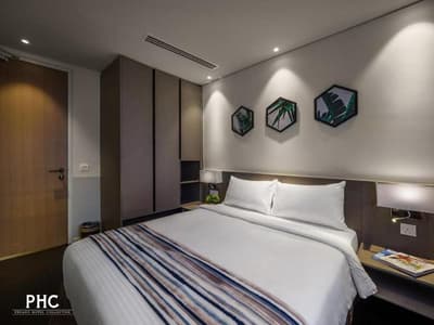 Ropewalk Piazza Hotel