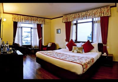 Summit Le Royale Hotel Spa