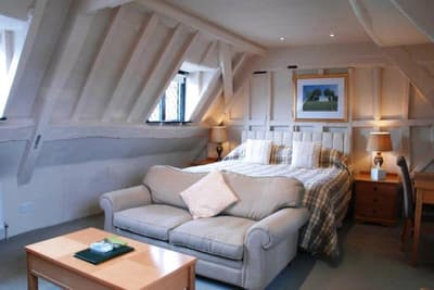 Marlborough Arms Hotel