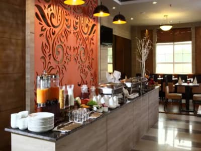 Nidhivan Sarovar Portico