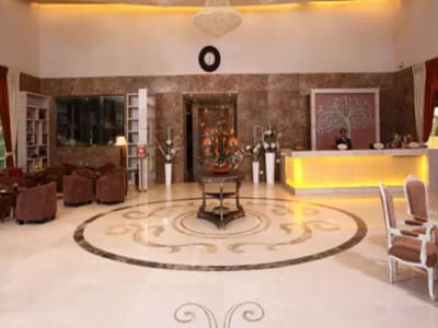 Nidhivan Sarovar Portico