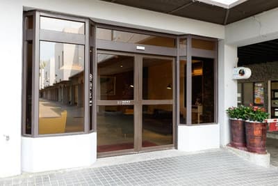 R7 Hotel