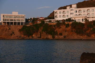 E.J. Pyrgos Bay Hotel