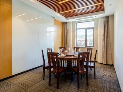 Holiday Inn Express Litang