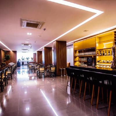 Fratele Business Hotel