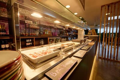 Holiday Inn - the niu, Loom Manchester North