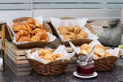 Howard Johnson by Wyndham Lima Miraflores ArtHouse