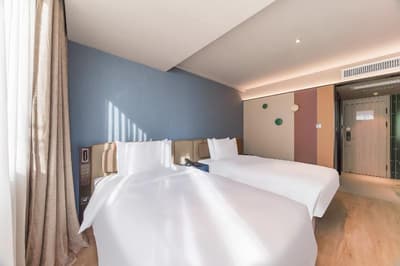 Orange Hotel (Guangzhou Tianhe Gangding)