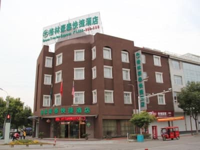 Greentree Inn Taizhou Xinghua Zhangguo Bus Station