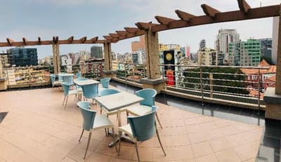 Golden Park Hotel
