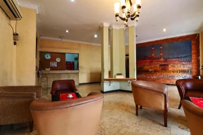 Hotel Sumatera by ZUZU