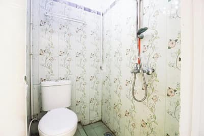 Oyo Life 2553 Kost Daya