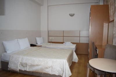 Royal Suites Be?Ikta?