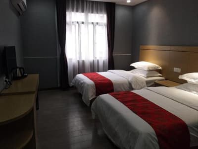 Ying Feng Yuan Hotel