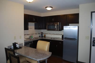 Landmark Suites Williston