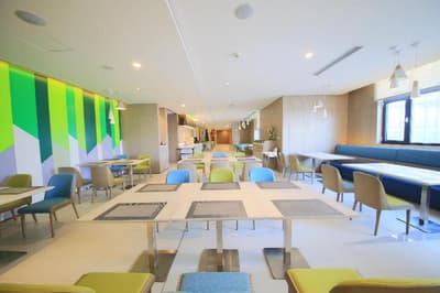 Holiday Inn Express Yingkou Onelong Plaza