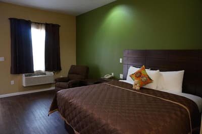 The Bungalows Hotel Event Center
