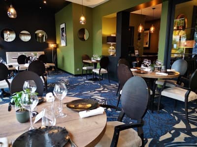 Logis Hôtel Du Boeuf Couronné