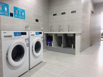 GYA Hotel (Jingjiang Gongsuo Bridge)