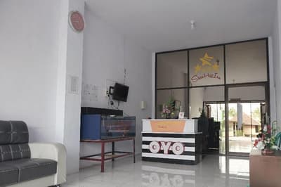 OYO 2044 Star Hill Inn