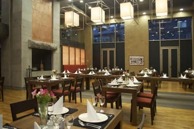 Tufenkian Historic Yerevan Hotel