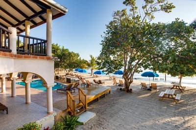 Mariposa Beach Resort