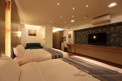 Yapo Bed & Breakfast