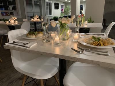 Stratus Suites - Boutique Hotel