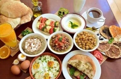Sara Crown Hotel