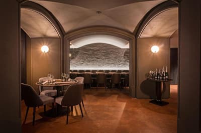 Hotel The Fourth - Tafelrond