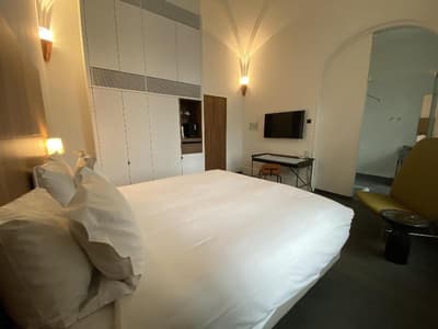 Hotel The Fourth - Tafelrond