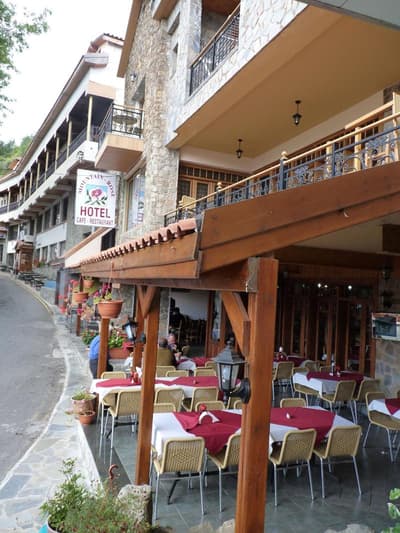 Mountain Rose Garden Hotel