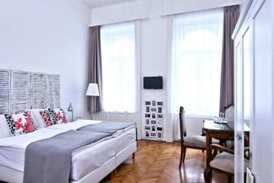 House Beletage