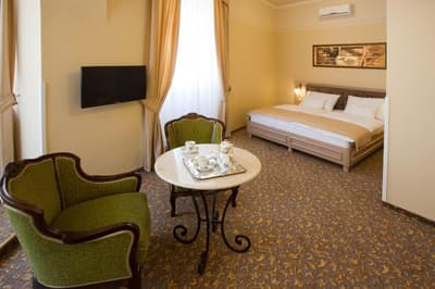 Barokk Hotel Promenád Gyor