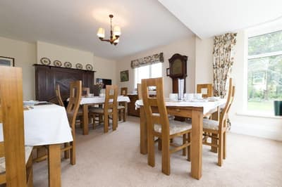 Whitethorn Bed And Breakfast