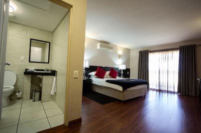 Desert Palace Hotel & Casino Resort